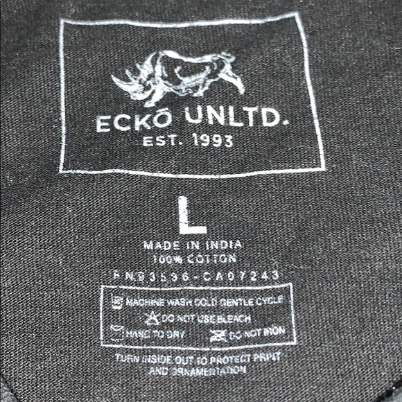 Mark Ecko shirt - Picture 3 of 3